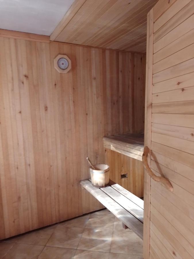 House, Garden & Sauna. Free Parking. Train Stop-200 M. Sea-1 Km. Jūrkalne 外观 照片