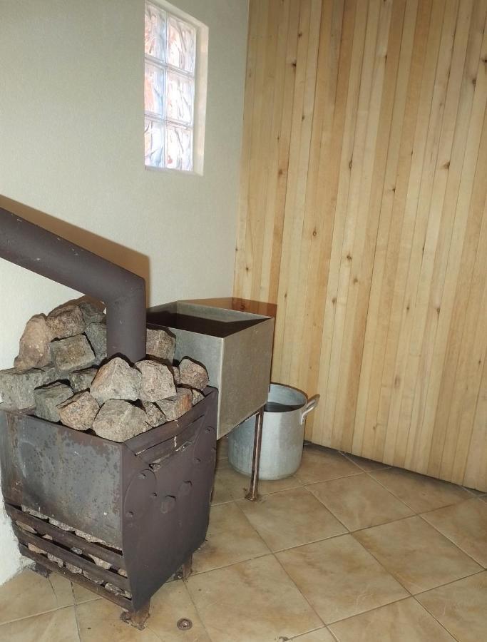 House, Garden & Sauna. Free Parking. Train Stop-200 M. Sea-1 Km. Jūrkalne 外观 照片